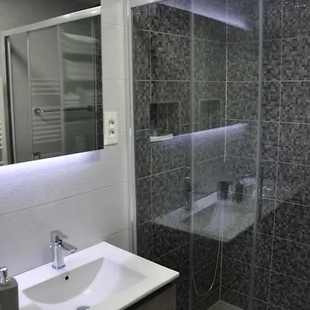 Daire Completely Remodeled In City Center Saraybosna